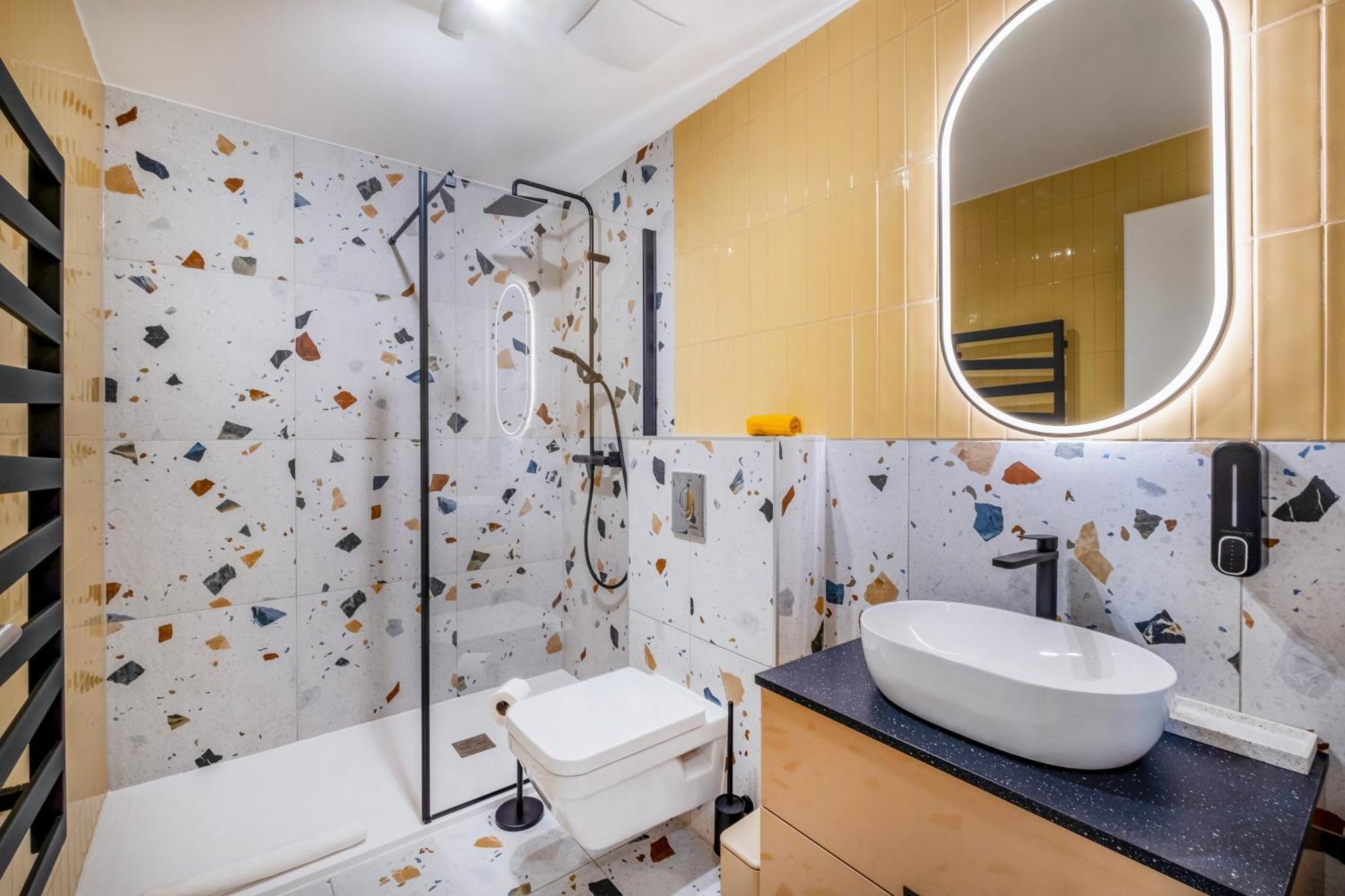 Myflat Wave Luxury 44 Suite Siofok Ngoại thất bức ảnh